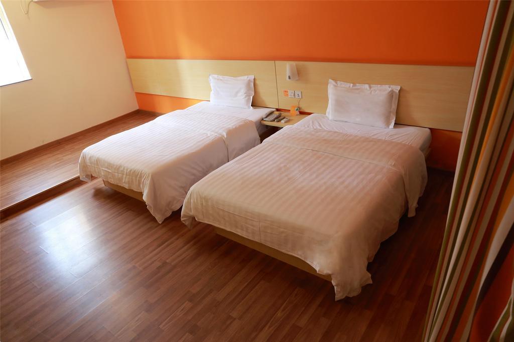 7Days Inn Laiwu Fengcheng West Street Номер фото